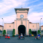 Khám Phá Chợ Bến Thành – Biểu Tượng Văn Hóa Sài Gòn Giữa Lòng Thành Phố