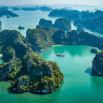 Vịnh Bái Tử Long – Vẻ Đẹp Nguyên Sơ Giữa Biển Đông