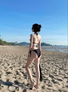 712+ Gái Xinh Bikini Cuốn Hút Ánh Nhìn Tự Nhiên